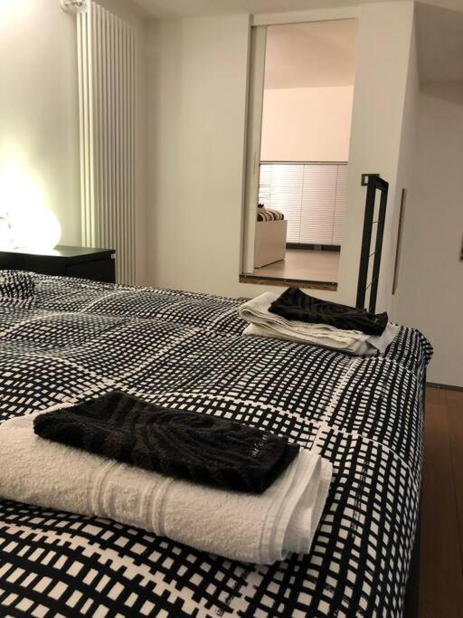 Moderno Loft Alle Porte Di Milano - 115Mq - 3 Posti Cormano Exteriér fotografie