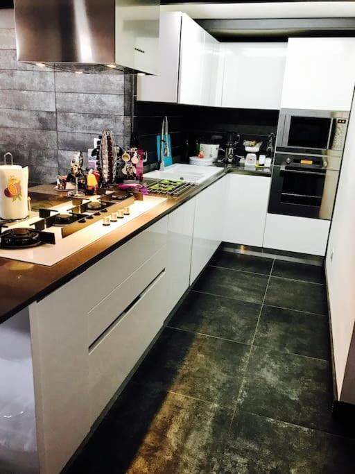Moderno Loft Alle Porte Di Milano - 115Mq - 3 Posti Cormano Exteriér fotografie